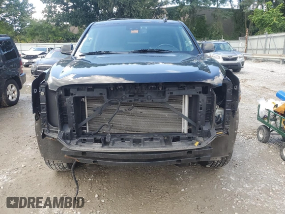 2016 GMC Yukon XL SLT with VIN 1GKS2GKC2GR268612, listed as a Copart auction lot 66408004 with 155,745 mi miles and Salvage Title. Bid and sale history available at carsss.com. Image 5.