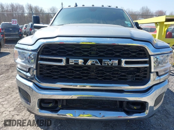 2022 Ram 2500 Tradesman with VIN 3C6UR5CL8NG280660, listed as a IAAI auction lot 42077678 with 84,009 mi miles and . Bid and sale history available at DreamBid. Image 17.