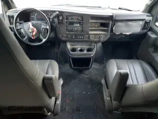 2021 Chevrolet Express Cargo with VIN 1GCWGBFP0M1206747, listed as a Copart auction lot 82701894 with Not provided miles and Salvage title. Bid and sale history available at DreamBid. Image 8.