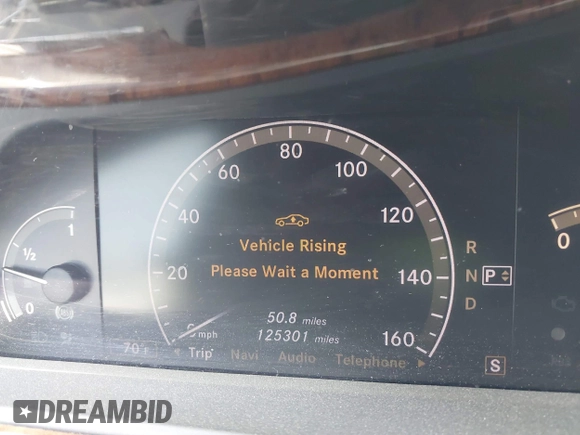 2008 Mercedes-Benz S 550 with VIN WDDNG71XX8A237550, listed as a IAAI auction lot 41682697 with 125,301 mi miles and . Bid and sale history available at DreamBid. Image 7.