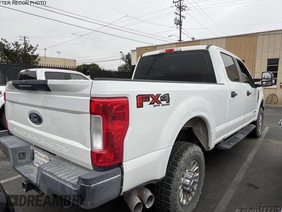 2019 Ford F-250 XL z VIN 1FT7W2BT4KEC69138, wystawiony jako IAAI lot #42658515 z przebiegiem 31 381 mil mil oraz . Historia ofert i sprzedaży dostępna na DreamBid. Obrazek 14.