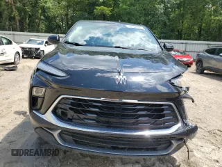2024 Buick Encore GX Preferred z VIN KL4AMCSL2RB048368, wystawiony jako Copart lot #56552095 z przebiegiem Nie podano mil oraz Szkoda całkowita • Salvage title. Historia ofert i sprzedaży dostępna na DreamBid. Obrazek 5.