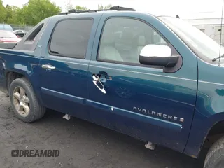 2007 Chevrolet Avalanche 3LT with VIN 3GNFK12317G270255, listed as a IAAI auction lot 42357614 with 306,932 mi miles and . Bid and sale history available at DreamBid. Image 6.