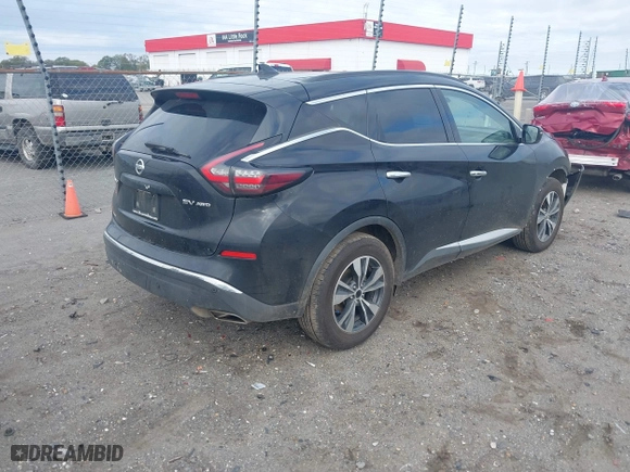 2020 Nissan Murano SV with VIN 5N1AZ2BS4LN104031, listed as a IAAI auction lot 40767346 with 111,380 mi miles. Bid and sale history available at carsss.com. Image 4.