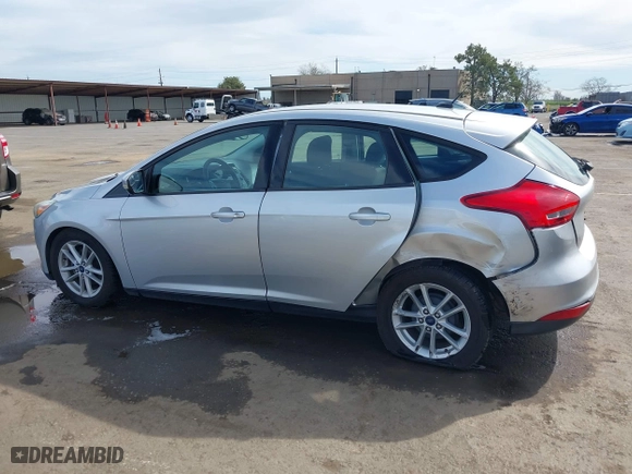 2016 Ford Focus SE with VIN 1FADP3K24GL254645, listed as a IAAI auction lot 41725276 with 117,645 mi miles. Bid and sale history available at carsss.com. Image 14.