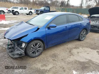 2022 Kia Forte LXS with VIN 3KPF24AD6NE428098, listed as a IAAI auction lot 41340085 with 45,191 mi miles and . Bid and sale history available at DreamBid. Image 20.