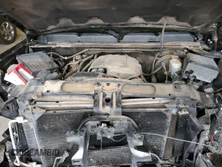 2010 Chevrolet Silverado 1500 LT with VIN 3GCRCSE04AG222542, listed as a Copart auction lot 54663205 with 157,358 mi miles and Salvage Title. Bid and sale history available at DreamBid. Image 11.