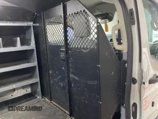 2018 Ford Transit z VIN 1FTYR1YG6JKA87506, wystawiony jako IAAI lot #42501070 z przebiegiem 167 892 mil mil oraz . Historia ofert i sprzedaży dostępna na DreamBid. Obrazek 21.
