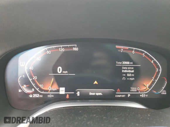 2021 BMW 7 Series 740i with VIN WBA7T2C09MCG32688, listed as a Copart auction lot 88122315 with 30,668 mi miles and Salvage title. Bid and sale history available at DreamBid. Image 9.