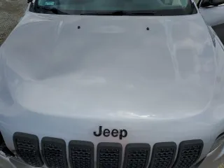 2019 Jeep Cherokee Latitude z VIN 1C4PJMCB0KD283723, wystawiony jako Copart lot #56019935 z przebiegiem 85 283 mil mil oraz Szkoda całkowita • Salvage title. Historia ofert i sprzedaży dostępna na DreamBid. Obrazek 12.