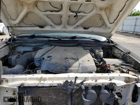 2010 Toyota Tacoma z VIN 5TEMU4FN7AZ710076, wystawiony jako Copart lot #56384345 z przebiegiem 215 043 mil mil oraz Szkoda całkowita • Salvage title. Historia ofert i sprzedaży dostępna na DreamBid. Obrazek 11.