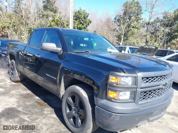 2015 Chevrolet Silverado 1500 LS with VIN 1GCRCPEH6FZ433140, listed as a IAAI auction lot 41552920 with 152,966 mi miles. Bid and sale history available at carsss.com. Image 1.