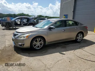 2014 Nissan Altima S with VIN 1N4BL3APXEN362057, listed as a Copart auction lot 61673735 with 134,936 mi miles and Salvage title. Bid and sale history available at DreamBid. Image 1.