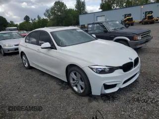 2017 BMW 3 Series 330i z VIN WBA8B9G56HNU09148, wystawiony jako Copart lot #57826455 z przebiegiem 51 385 mil mil oraz Czysty tytuł • Clean title. Historia ofert i sprzedaży dostępna na DreamBid. Obrazek 4.