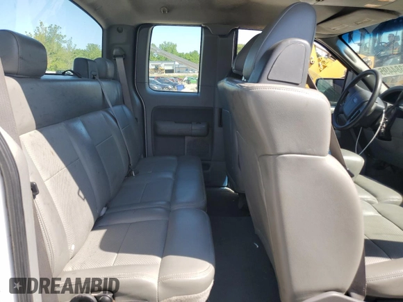 2006 Ford F-150 STX with VIN 1FTRX14W46KD99130, listed as a Copart auction lot 58384495 with 2,871,285 mi miles and Clean title. Bid and sale history available at DreamBid. Image 11.