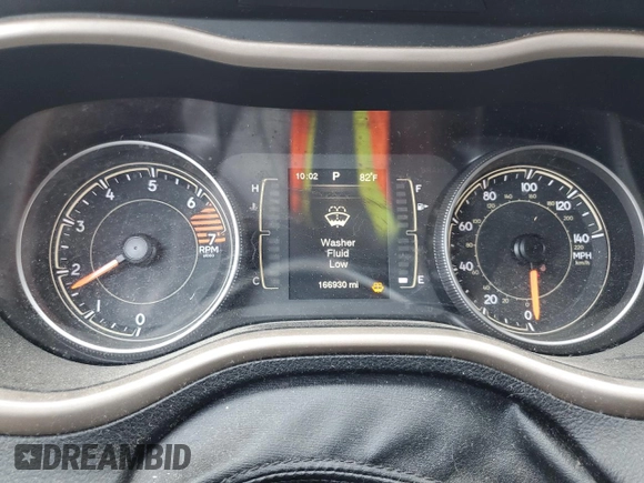 2016 Jeep Cherokee Latitude с VIN 1C4PJLCBXGW376545, выставлен на аукционе Copart как лот 59306395 с пробегом 166 930 миль миль и Списание • Salvage title. История ставок и продаж доступна на DreamBid. Изображение 9.
