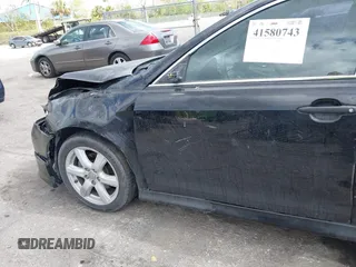 2009 Toyota Camry LE z VIN 4T1BK46K99U075140, wystawiony jako IAAI lot #41580743 z przebiegiem 208 667 mil mil oraz . Historia ofert i sprzedaży dostępna na DreamBid. Obrazek 6.