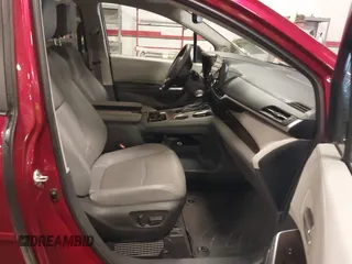 2022 Toyota Sienna XLE with VIN 5TDJRKEC2NS123067, listed as a IAAI auction lot 39982057 with 70,236 mi miles and . Bid and sale history available at DreamBid. Image 5.