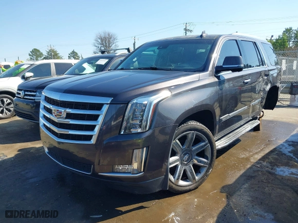 2015 Cadillac Escalade Luxury with VIN 1GYS3MKJ2FR518865, listed as a IAAI auction lot 41890235 with 156,849 mi miles. Bid and sale history available at carsss.com. Image 18.