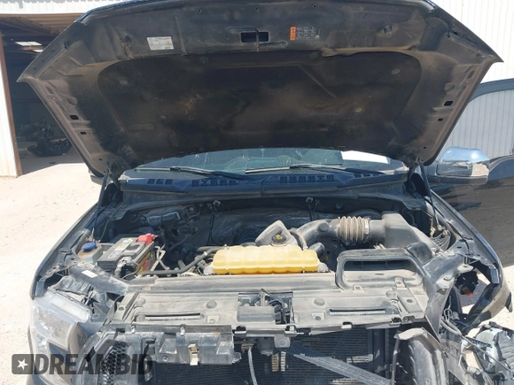 2017 Ford F-150 XL with VIN 1FTEW1CF2HFB42353, listed as a IAAI auction lot 41922745 with 146,214 mi miles and . Bid and sale history available at DreamBid. Image 10.