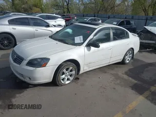 2006 Nissan Altima 2.5 S with VIN 1N4AL11D56C214482, listed as a IAAI auction lot 42028305 with 1 mi miles. Bid and sale history available at carsss.com. Image 2.