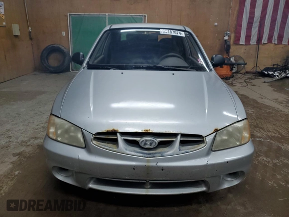 2002 Hyundai Accent with VIN KMHCF35G82U192732, listed as a Copart auction lot 85187074 with 224,194 mi miles and Clean title. Bid and sale history available at DreamBid. Image 5.