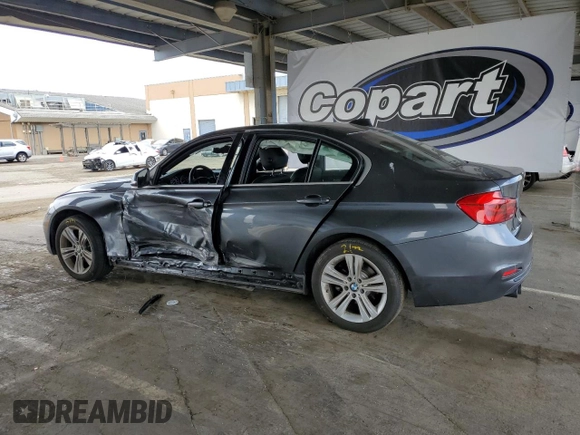 2018 BMW 3 Series 330i with VIN WBA8B9C52JEE83407, listed as a Copart auction lot 60325895 with 68,118 mi miles and Salvage title. Bid and sale history available at DreamBid. Image 2.