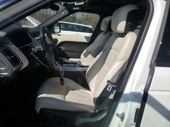 2019 Land Rover Range Rover Sport HSE with VIN SALWR2RK4KA424268, listed as a Copart auction lot 43459124 with 61,570 mi miles. Bid and sale history available at carsss.com. Image 7.