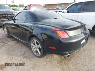 2002 Lexus SC 430 z VIN JTHFN48YX20034610, wystawiony jako IAAI lot #42361041 z przebiegiem 237 683 mil mil oraz . Historia ofert i sprzedaży dostępna na DreamBid. Obrazek 3.