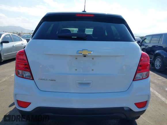 2019 Chevrolet Trax LS with VIN 3GNCJNSB9KL357213, listed as a IAAI auction lot 41437858 with 74,589 mi miles. Bid and sale history available at carsss.com. Image 16.