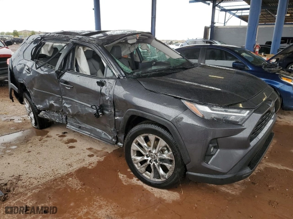 2022 Toyota RAV4 XLE Premium with VIN 2T3C1RFV5NC192232, listed as a Copart auction lot 48342765 with 70,684 mi miles and Salvage Title. Bid and sale history available at carsss.com. Image 4.