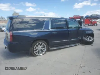 2018 GMC Yukon XL Denali with VIN 1GKS2HKJ5JR133989, listed as a Copart auction lot 48903925 with 146,962 mi miles and Salvage Title. Bid and sale history available at carsss.com. Image 3.