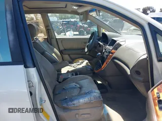 2000 Lexus RX 300 z VIN JT6GF10U1Y0069868, wystawiony jako IAAI lot #41919460 z przebiegiem 348 691 mil mil oraz . Historia ofert i sprzedaży dostępna na DreamBid. Obrazek 5.