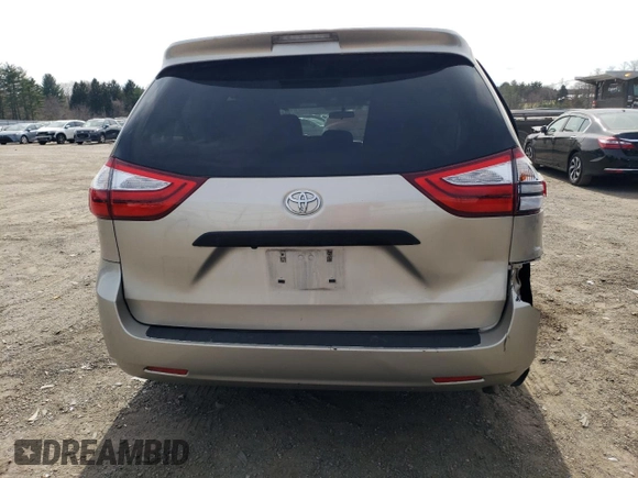 2016 Toyota Sienna L с VIN 5TDZK3DC9GS722856, выставлен на аукционе Copart как лот 50233395 с пробегом 89 225 миль миль и Списание • Salvage title. История ставок и продаж доступна на DreamBid. Изображение 6.