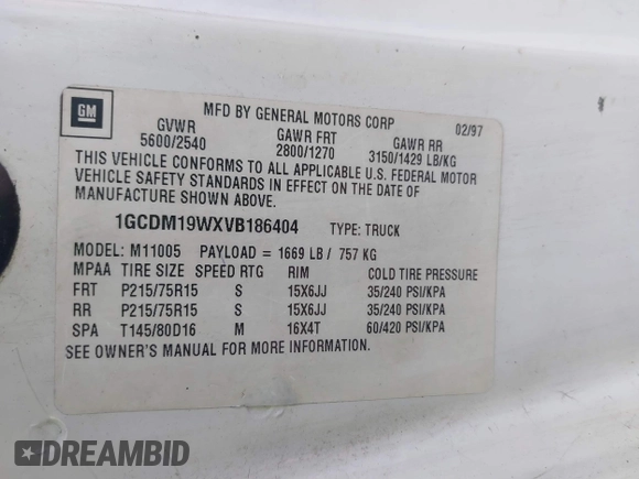 1997 Chevrolet Astro Cargo Van with VIN 1GCDM19WXVB186404, listed as a IAAI auction lot 41634579 with 277,674 mi miles. Bid and sale history available at carsss.com. Image 9.