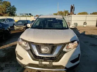 2017 Nissan Rogue SV with VIN KNMAT2MV4HP608278, listed as a Copart auction lot 77073104 with 96,260 mi miles and Salvage Title. Bid and sale history available at carsss.com. Image 12.