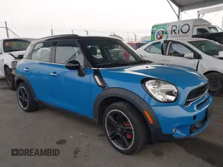 2016 MINI Countryman S with VIN WMWZC3C55GWT09717, listed as a IAAI auction lot 38404631 with 46,016 mi miles and . Bid and sale history available at DreamBid. Image 1.