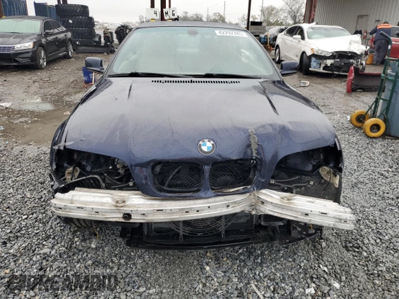 2001 BMW 3 Series 330Ci with VIN WBABS53411JU83716, listed as a Copart auction lot 42292385 with 191,568 mi miles and Salvage Title. Bid and sale history available at carsss.com. Image 5.