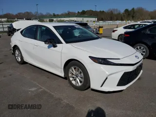 2025 Toyota Camry LE with VIN 4T1DAACKXSU526046, listed as a Copart auction lot 54517705 with 20,721 mi miles and Clean Title. Bid and sale history available at DreamBid. Image 4.
