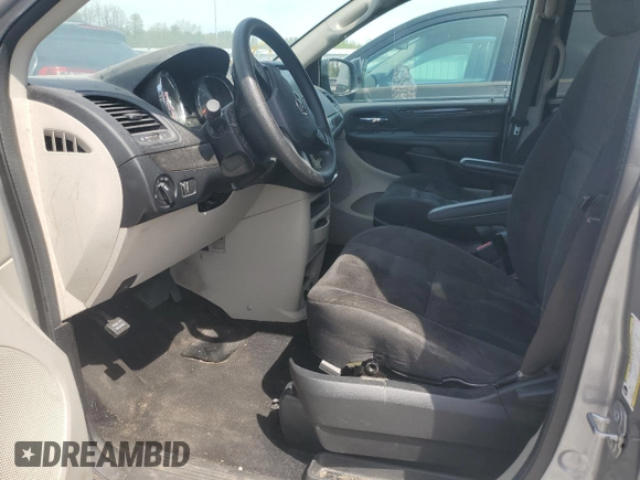 2019 Dodge Grand Caravan SE with VIN 2C4RDGBG2KR777707, listed as a Copart auction lot 46870455 with 129,404 mi miles and Clean Title. Bid and sale history available at DreamBid. Image 7.