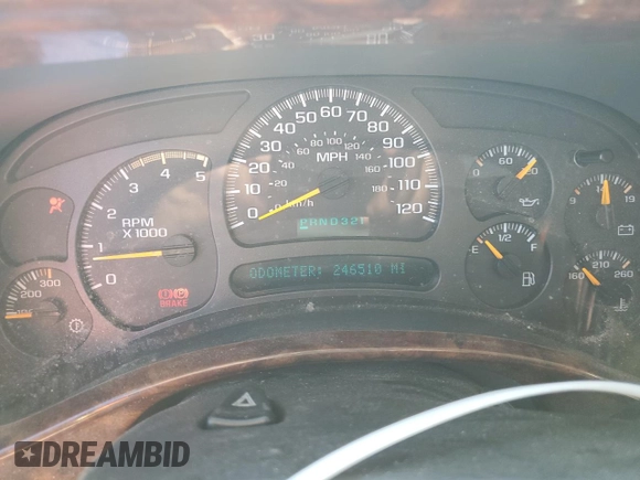 2003 GMC Sierra 3500 SLT z VIN 1GTJC33113F121042, wystawiony jako Copart lot #73668454 z przebiegiem 246 510 mil mil oraz Szkody całkowita. Historia ofert i sprzedaży dostępna na DreamBid. Obrazek 9.