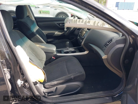 2015 Nissan Altima 2.5 S with VIN 1N4AL3AP7FC433935, listed as a IAAI auction lot 41932675 with 143,865 mi miles. Bid and sale history available at carsss.com. Image 5.