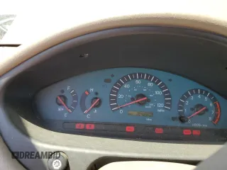 2003 Mitsubishi Galant ES z VIN 4A3AA46G33E068486, wystawiony jako Copart lot #65167364 z przebiegiem 184 880 mil mil oraz Szkody całkowita. Historia ofert i sprzedaży dostępna na DreamBid. Obrazek 9.