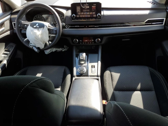 2022 Mitsubishi Outlander ES with VIN JA4J3TA80NZ082410, listed as a Copart auction lot 50783995 with 88,614 mi miles and Salvage Title. Bid and sale history available at carsss.com. Image 8.