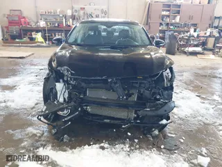 2022 Volkswagen Passat 2.0T SE with VIN 1VWSA7A31NC003418, listed as a IAAI auction lot 41608219 with 76,591 mi miles. Bid and sale history available at carsss.com. Image 6.