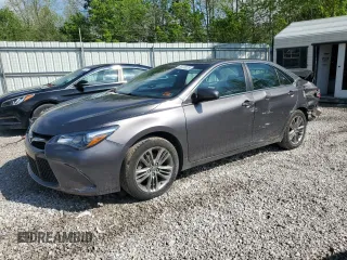 2017 Toyota Camry XLE z VIN 4T1BF1FK3HU801169, wystawiony jako Copart lot #55120635 z przebiegiem 107 474 mil mil oraz Szkoda całkowita • Salvage title. Historia ofert i sprzedaży dostępna na DreamBid. Obrazek 1.