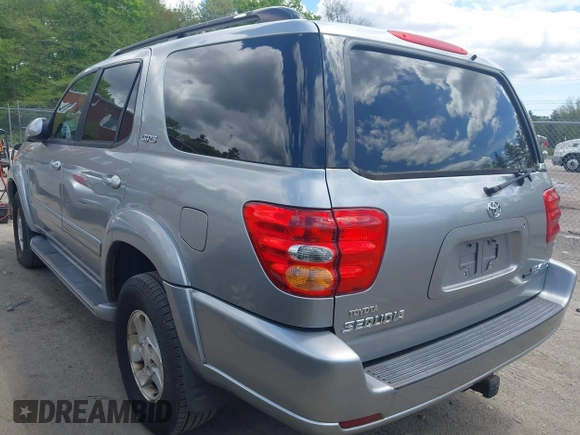 2003 Toyota Sequoia SR5 with VIN 5TDBT44A23S140109, listed as a IAAI auction lot 42231059 with 271,301 mi miles and . Bid and sale history available at DreamBid. Image 3.