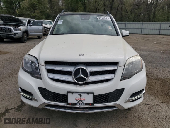 2015 Mercedes-Benz GLK GLK 350 with VIN WDCGG8JB2FG427344, listed as a Copart auction lot 50623945 with 117,351 mi miles and Salvage Title. Bid and sale history available at carsss.com. Image 5.