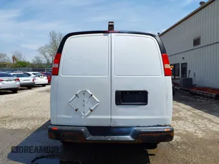2012 GMC Savana Cargo with VIN 1GTW7FCA8C1200300, listed as a IAAI auction lot 42016518 with 259,841 mi miles. Bid and sale history available at carsss.com. Image 16.