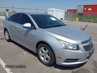 2014 Chevrolet Cruze 1LT with VIN 1G1PC5SB8E7134974, listed as a IAAI auction lot 42182298 with 105,426 mi miles and . Bid and sale history available at DreamBid. Image 1.